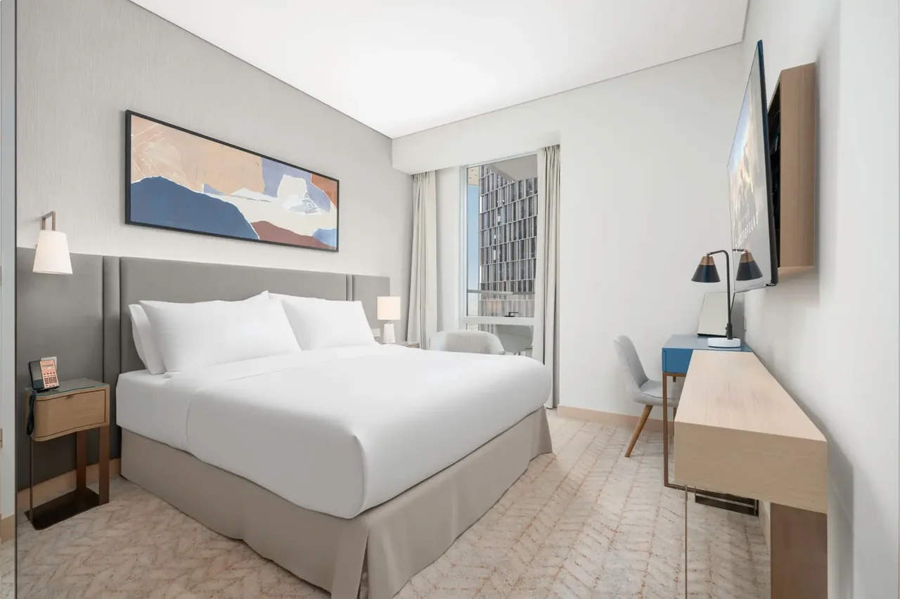 Burnaby Ridge Suite